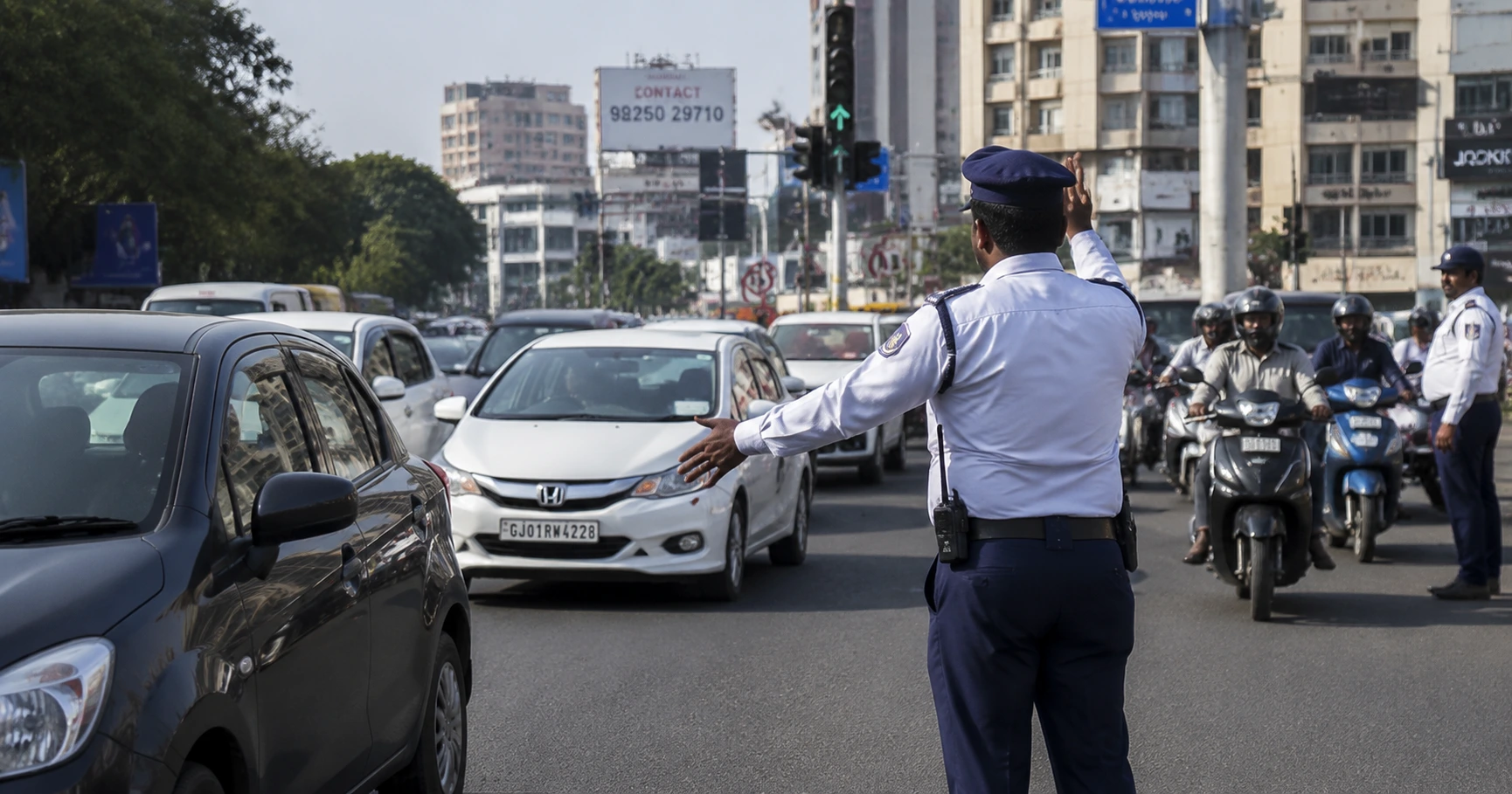 Thông tin mới nhất về tin tức cảnh sát giao thông và các diễn biến liên quan - image 1 Thông tin mới nhất về tin tức cảnh sát giao thông và các diễn biến liên quan - image 1